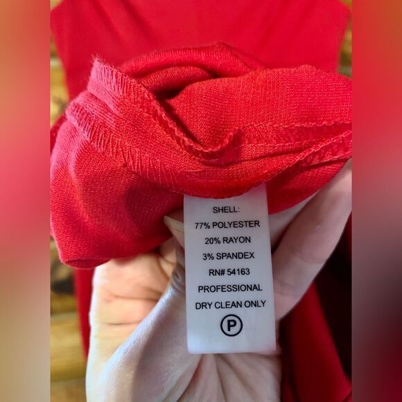 Calvin Klein True Red Sheath Dress Size 4 - Picture 11 of 11